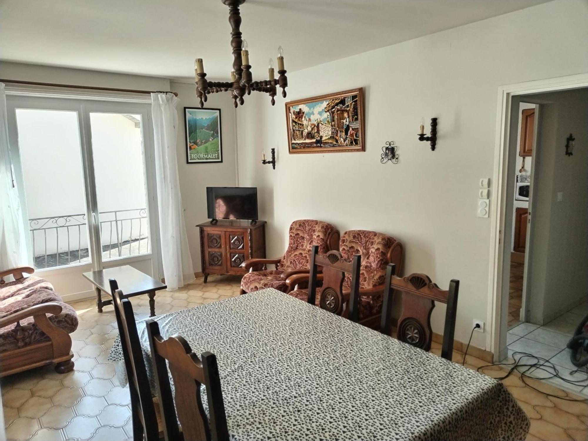 Appartement "Chez Justa" - Latre Locations Лурд Екстериор снимка